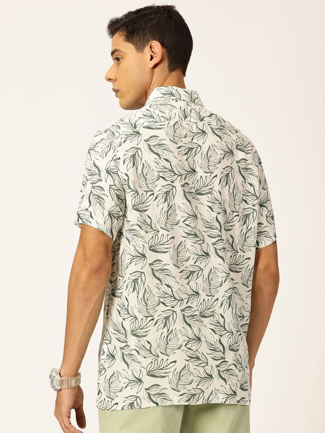 Thomas Scott Men Premium Tropical Printed Spread Collar Casual Shirt
