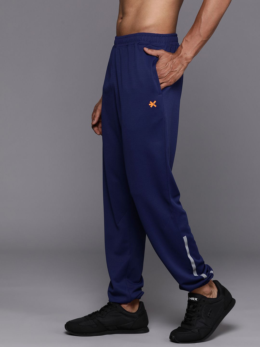 HRX oleh Hrithik Roshan Men Rapid Dry Running Joggers