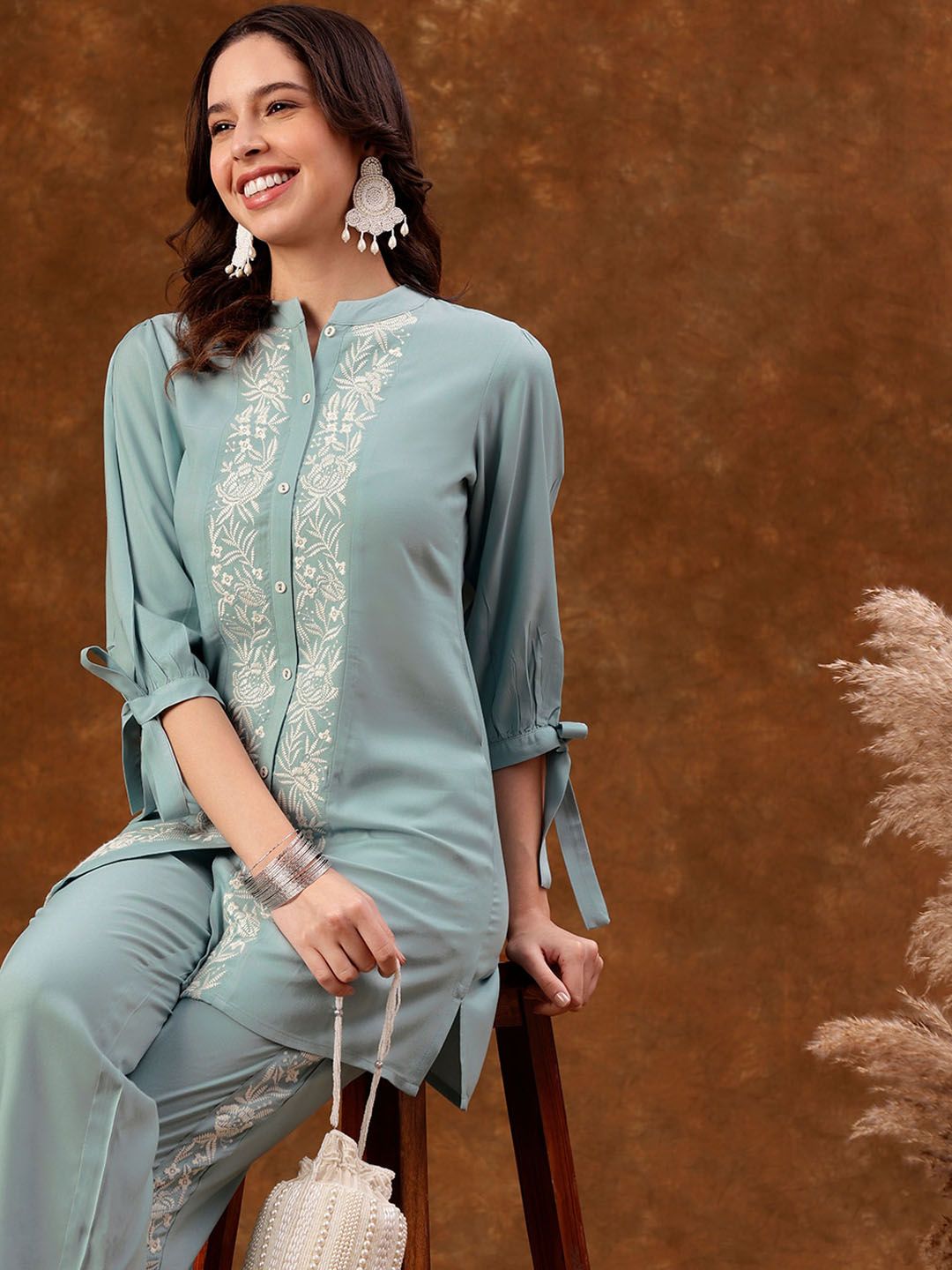 Anouk Blue Embroidered Silk Blend Tunic With Trousers