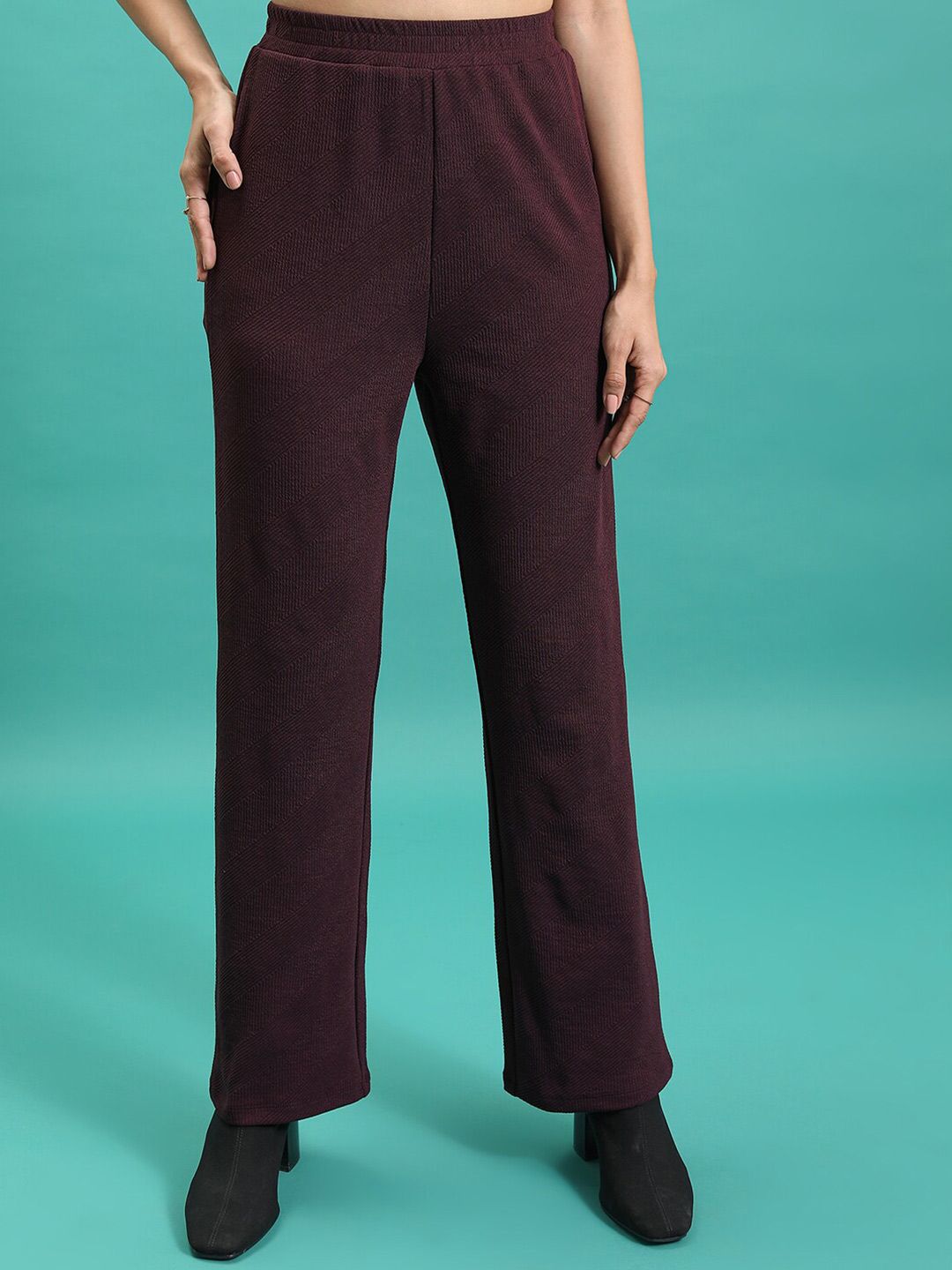 Tokyo Talkies Women Cardigan With Top & Pant Co-Ords