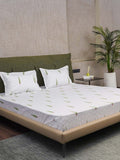 URBAN SPACE Pinewood White & Green Pure Cotton 200 TC Queen Bedsheet with 2 Pillow Covers