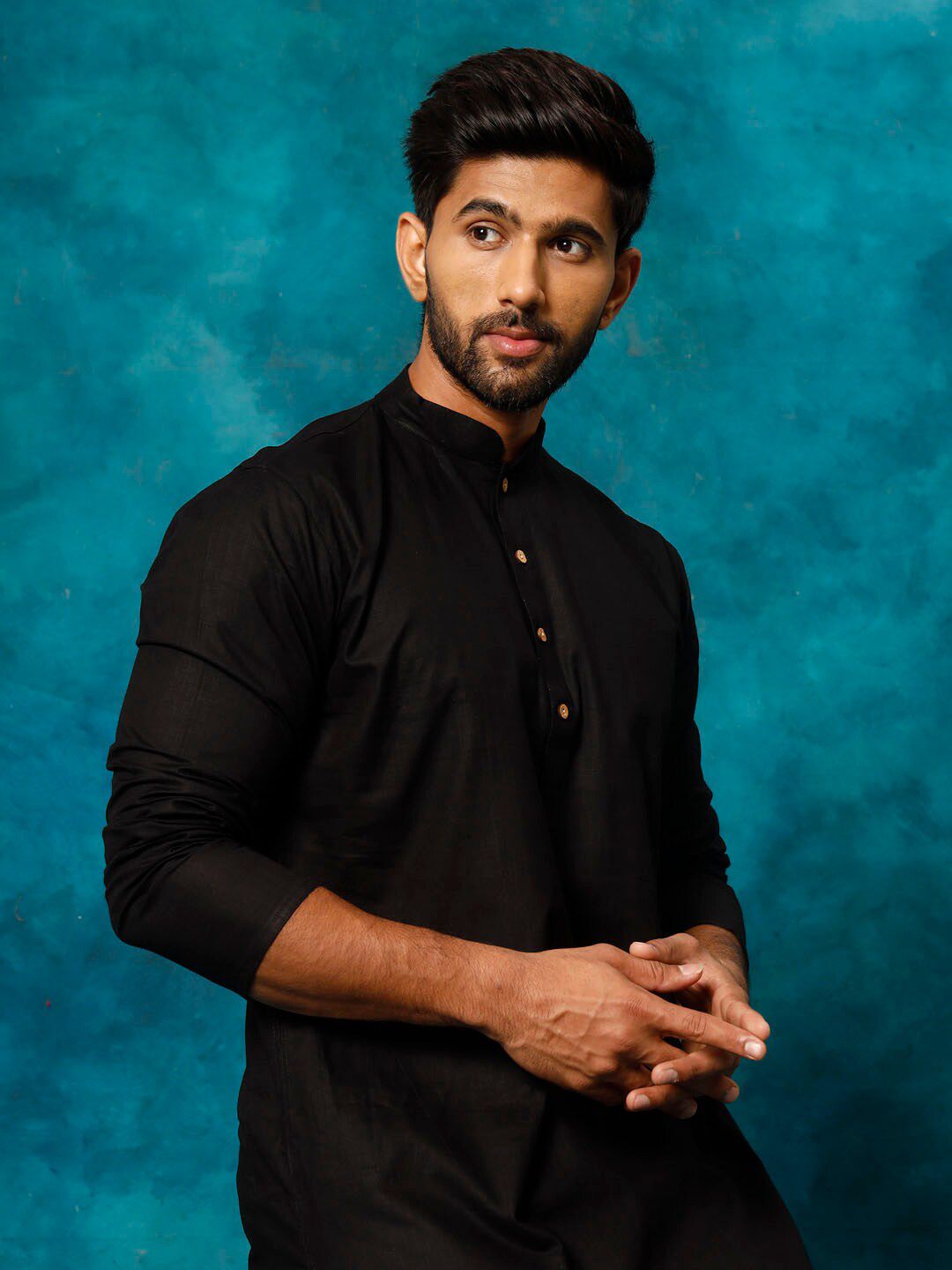 VASTRAMAY Mandarin Collar Straight Kurta With Pyjamas