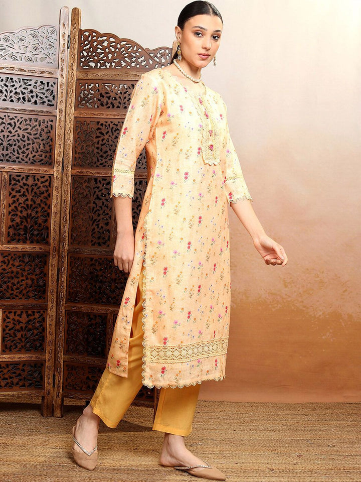 Vishudh Orange Printed Thread Work Pure Cotton Straight Kurta WithTrousers & Dupatta