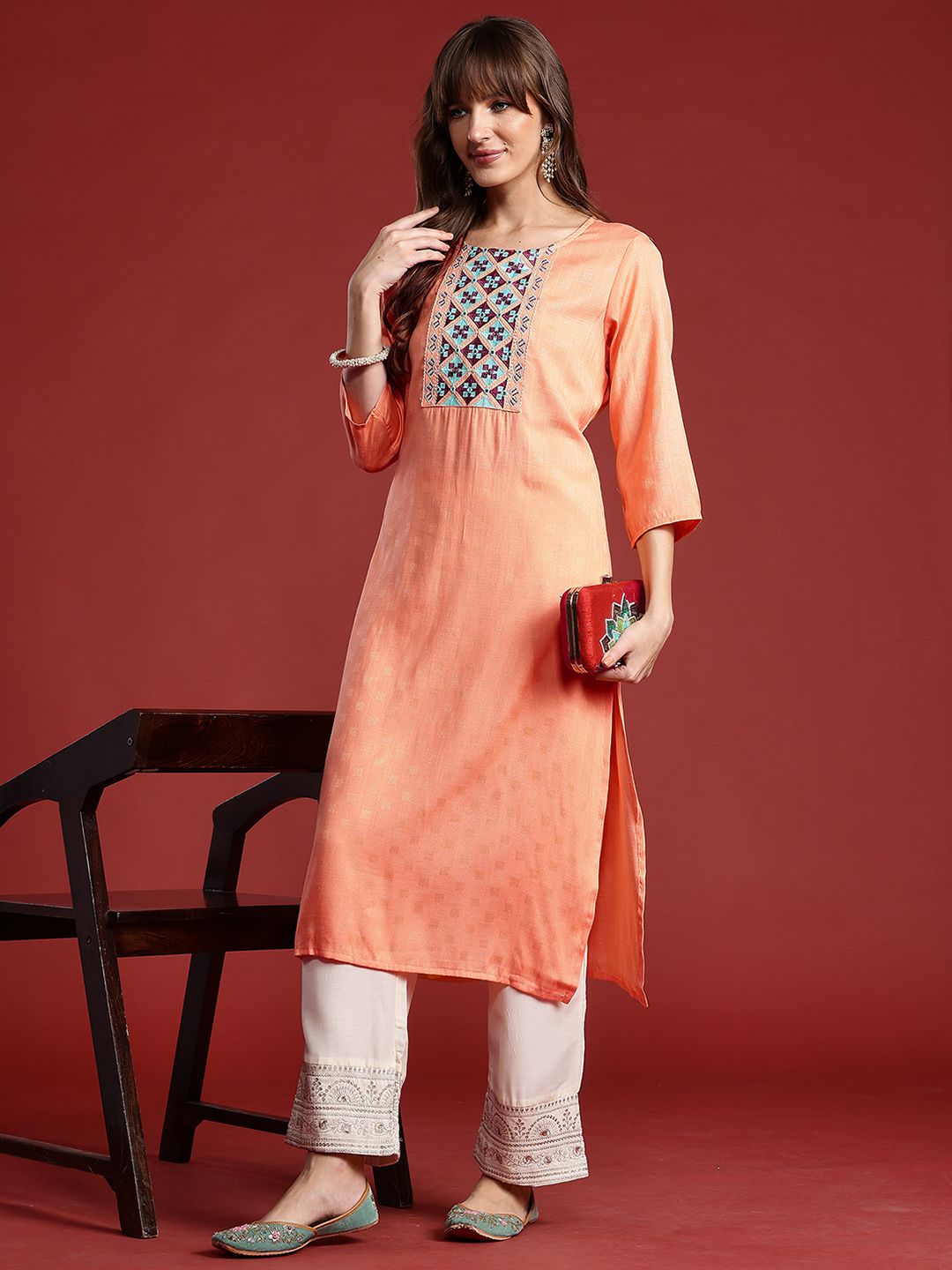 Anouk Geometric Embroidered Kurta