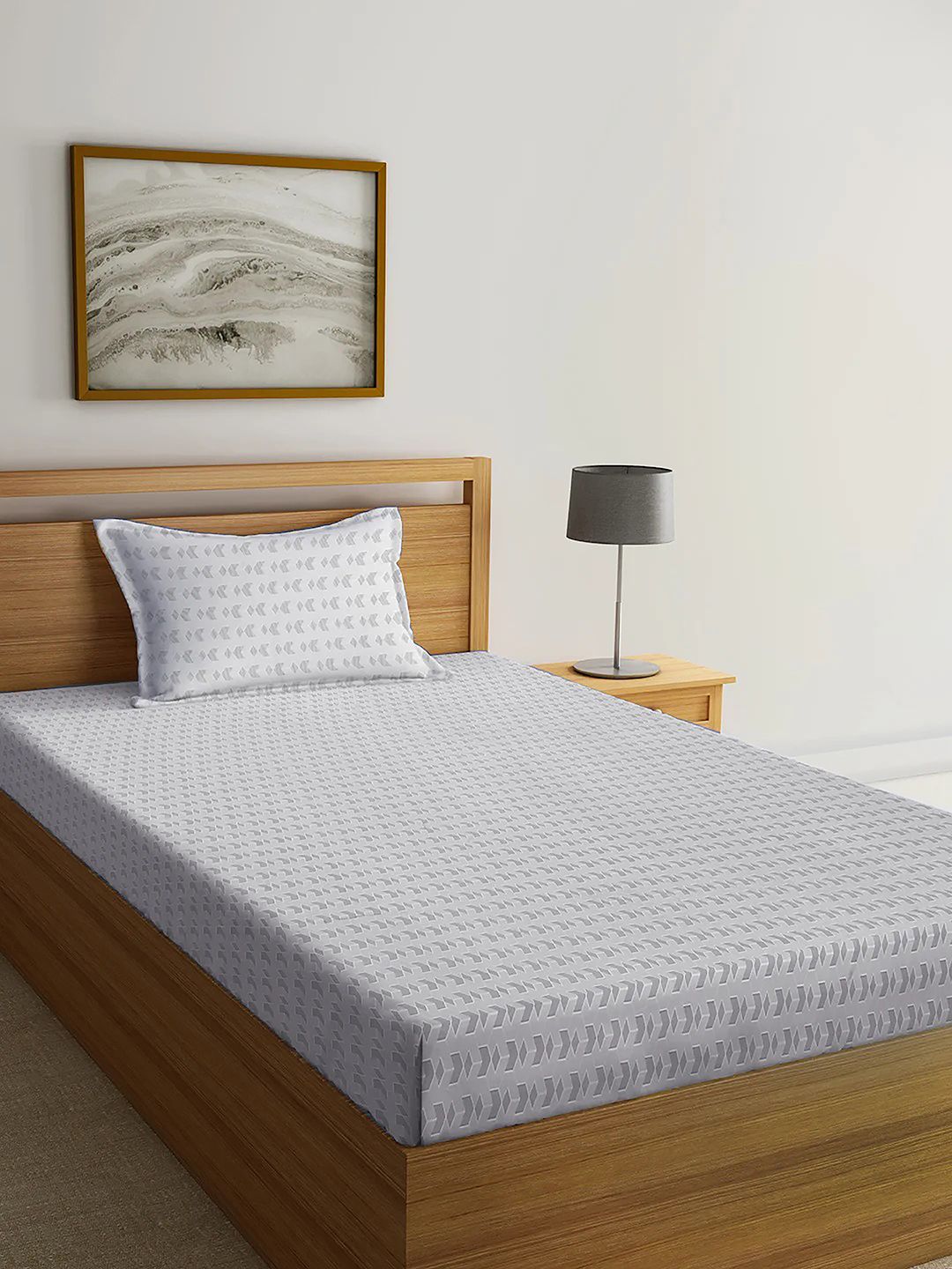 Myntra Elegant Homes Set Cadar Bujang Bercetak Geometri Kelabu & Putih 300 TC