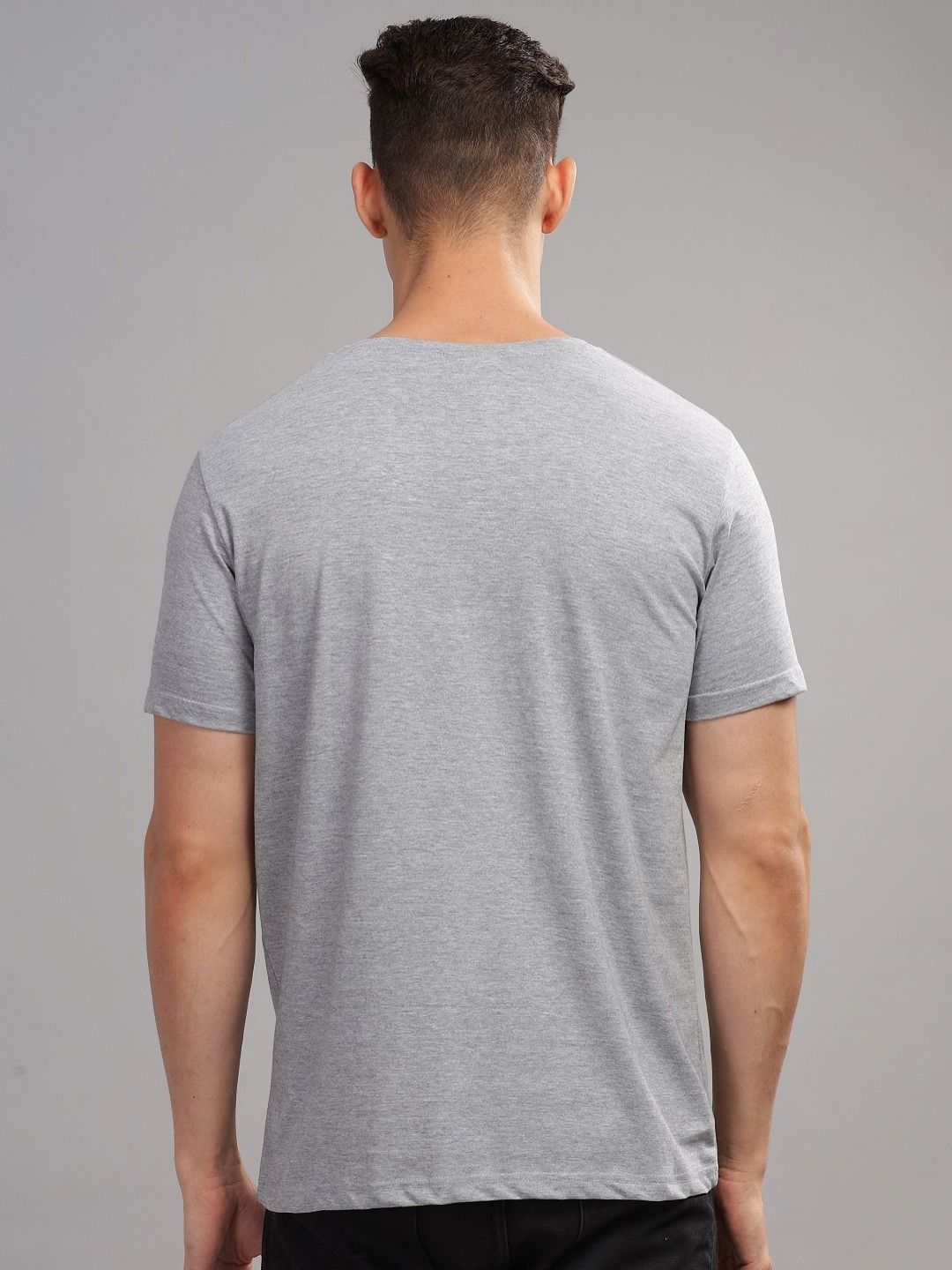 ADRO Men Typography Printed Raw Edge T-shirt