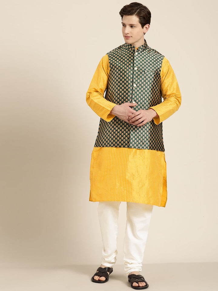 SOJANYA Men Mustard Yellow & Beige Striped Thread Work Straight Kurta Churidar NehruJacket
