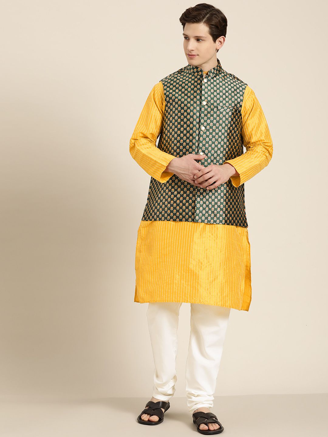 SOJANYA Men Mustard Yellow & Beige Striped Thread Work Straight Kurta Churidar NehruJacket