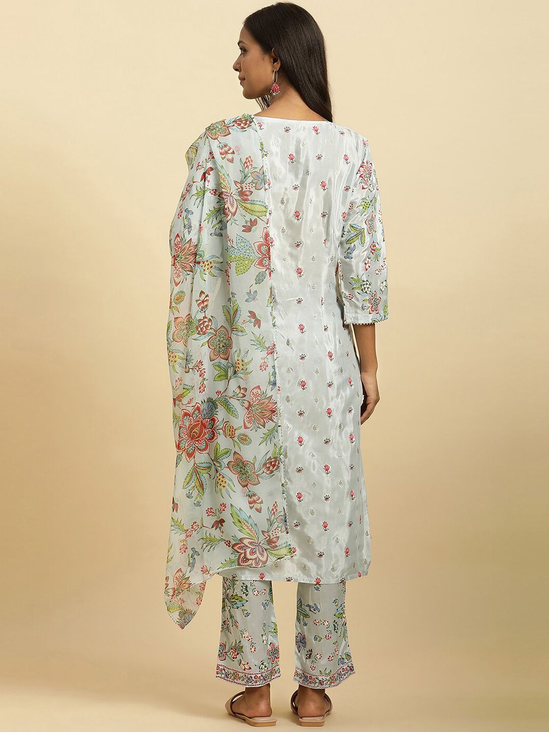 W Floral Printed Gotta Patti Straight Kurta With Trousers & Dupatta