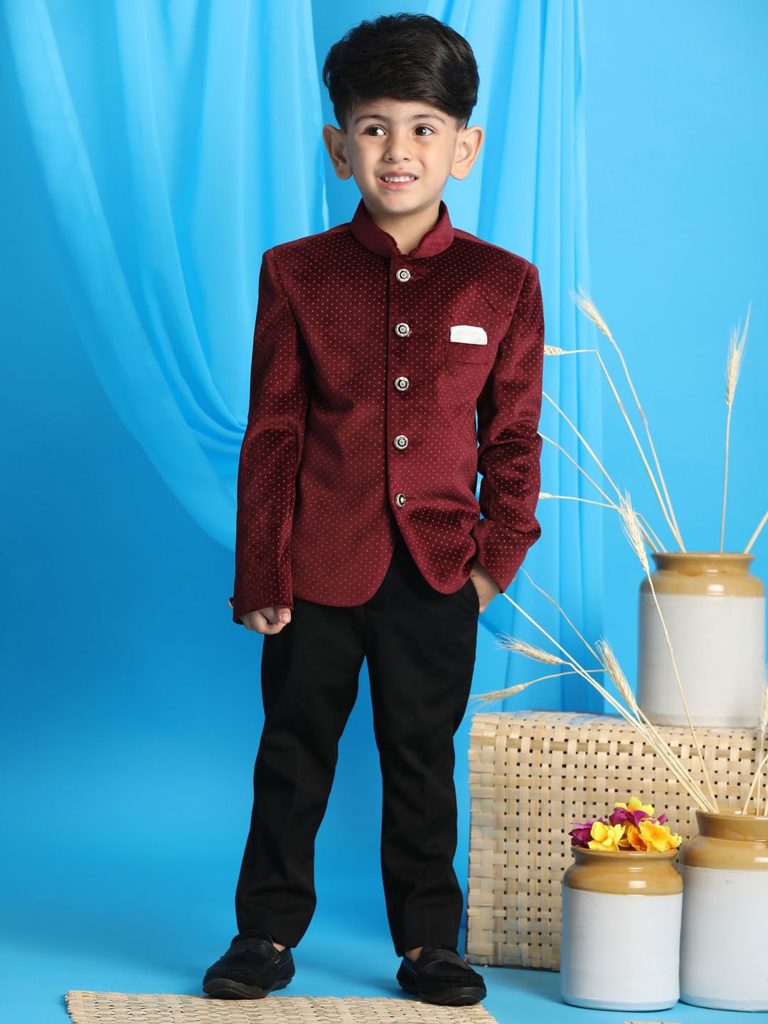VASTRAMAY Boys Polka Dot Printed Slim-Fit Bandhgala Party Blazer