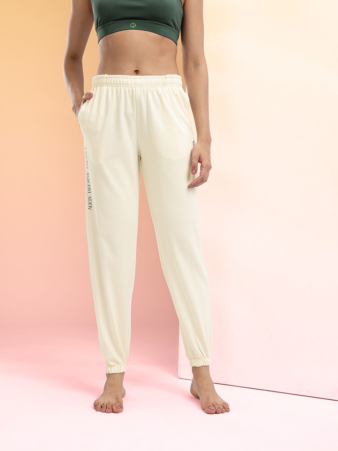 HRX by Hrithik Roshan Women Typography Print Mid-Rise Yoga Joggers