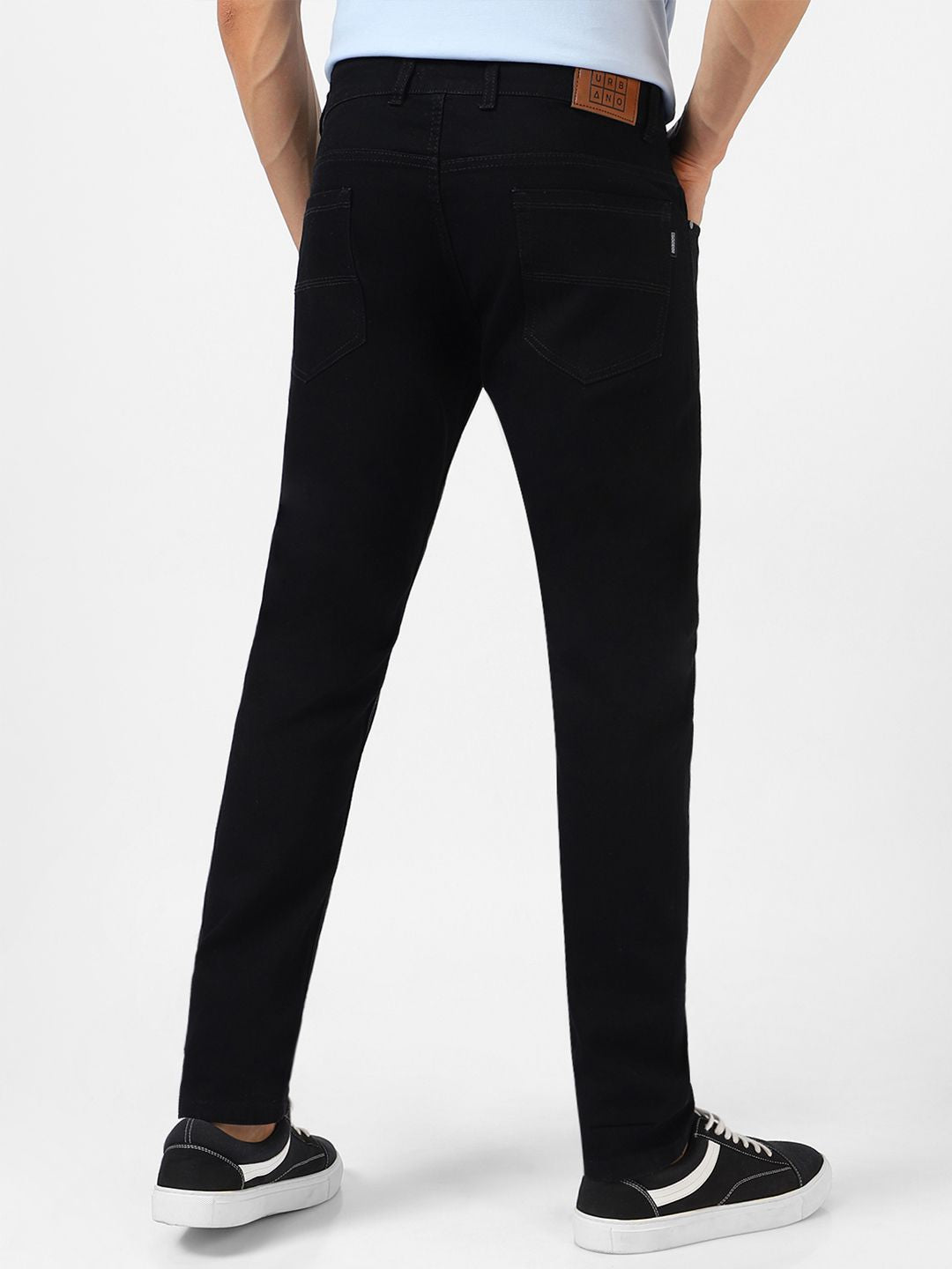 Urbano Fashion Men Black Slim Fit Mid-Rise Clean Look Stretchable Jeans
