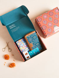 Chumbak Wallet Notebook Candles & Card Gift Set