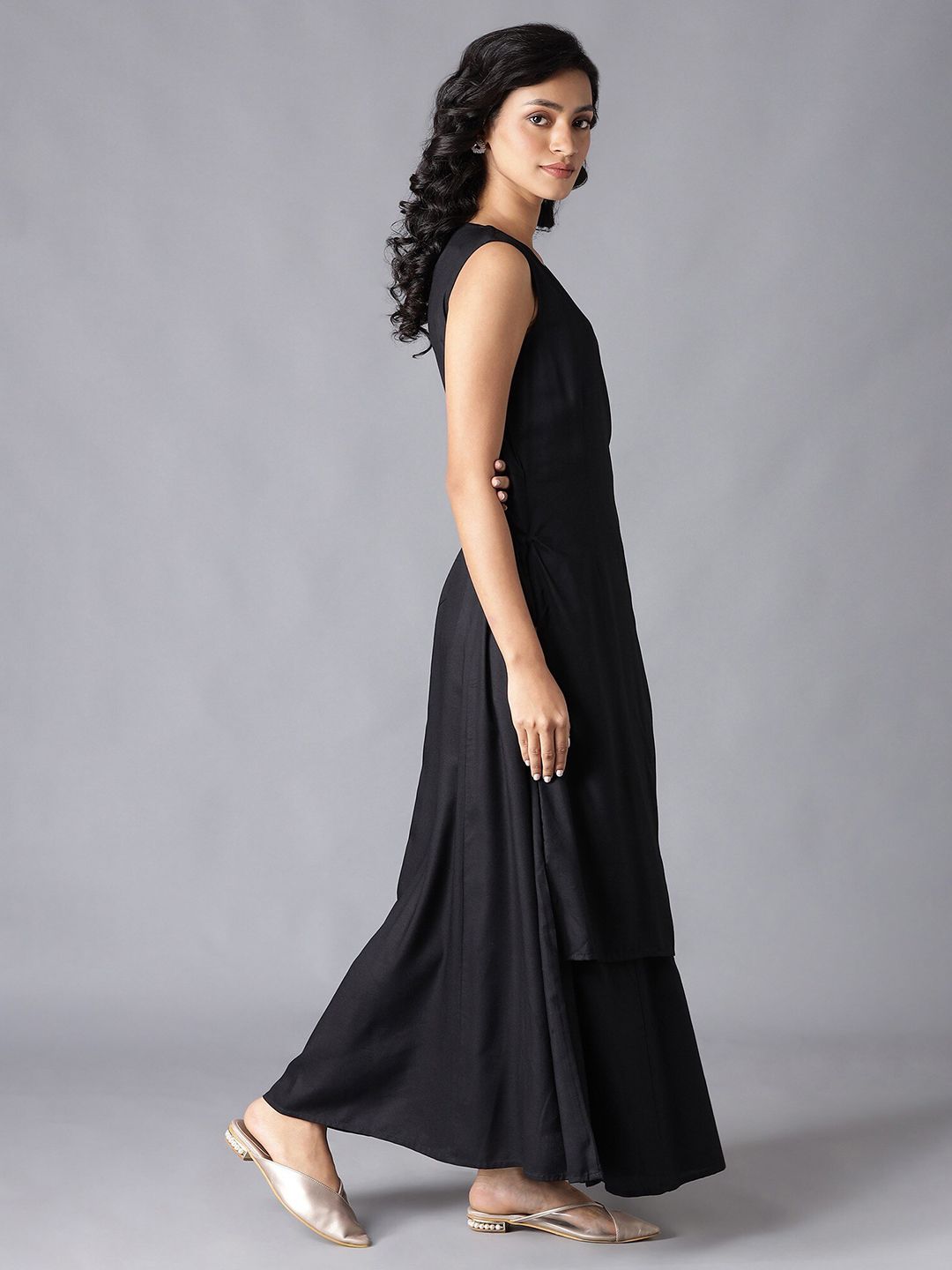 W Black Solid Rayon Maxi Dress