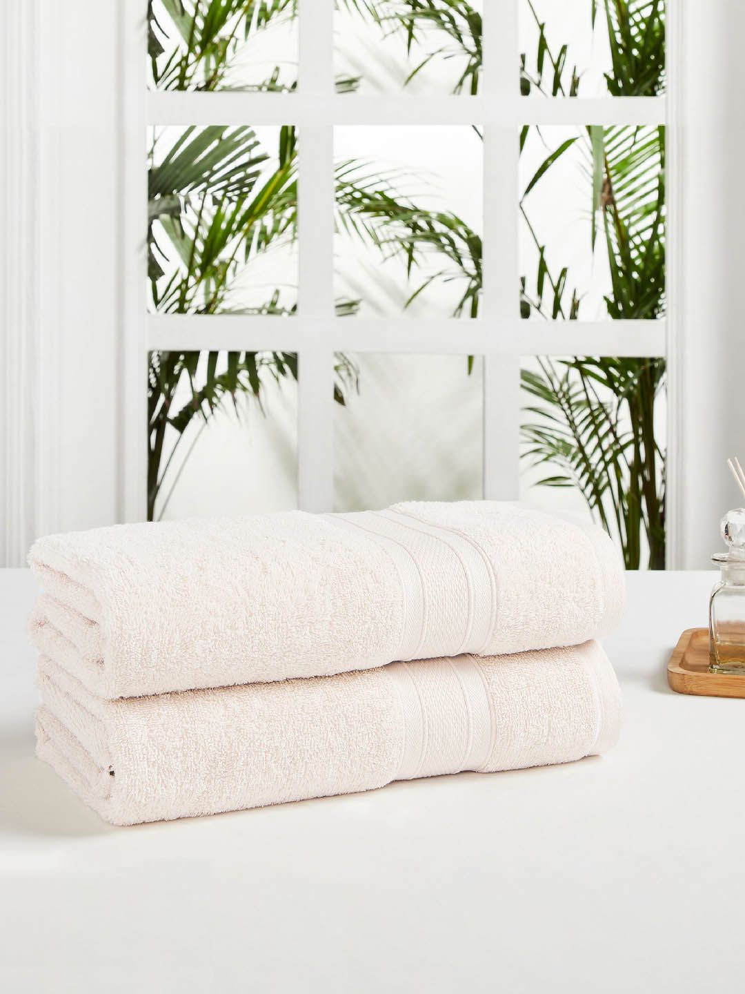 MYTRIDENT Set of 2 Cream-Coloured 500 GSM Striped Cotton Bath Towels