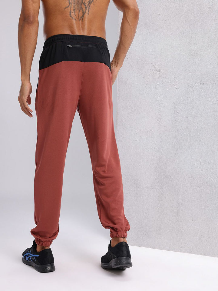 HRX by Hrithik Roshan Men Rapid-Dry Running Joggers