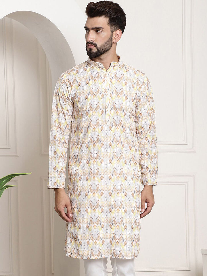 SOJANYA Floral Printed Mandarin Collar Kurta
