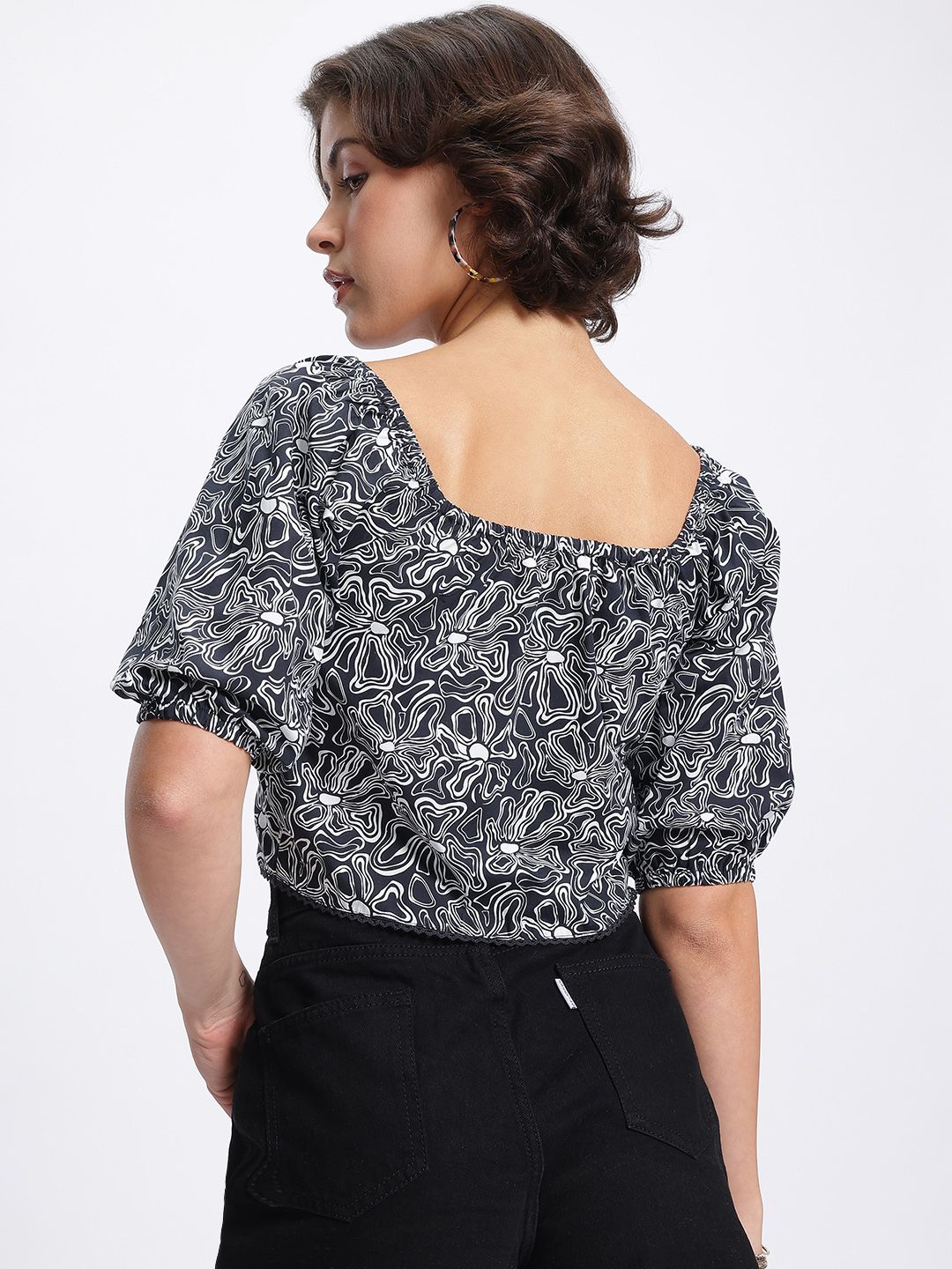 DressBerry Monochrome Shirt-Style Top
