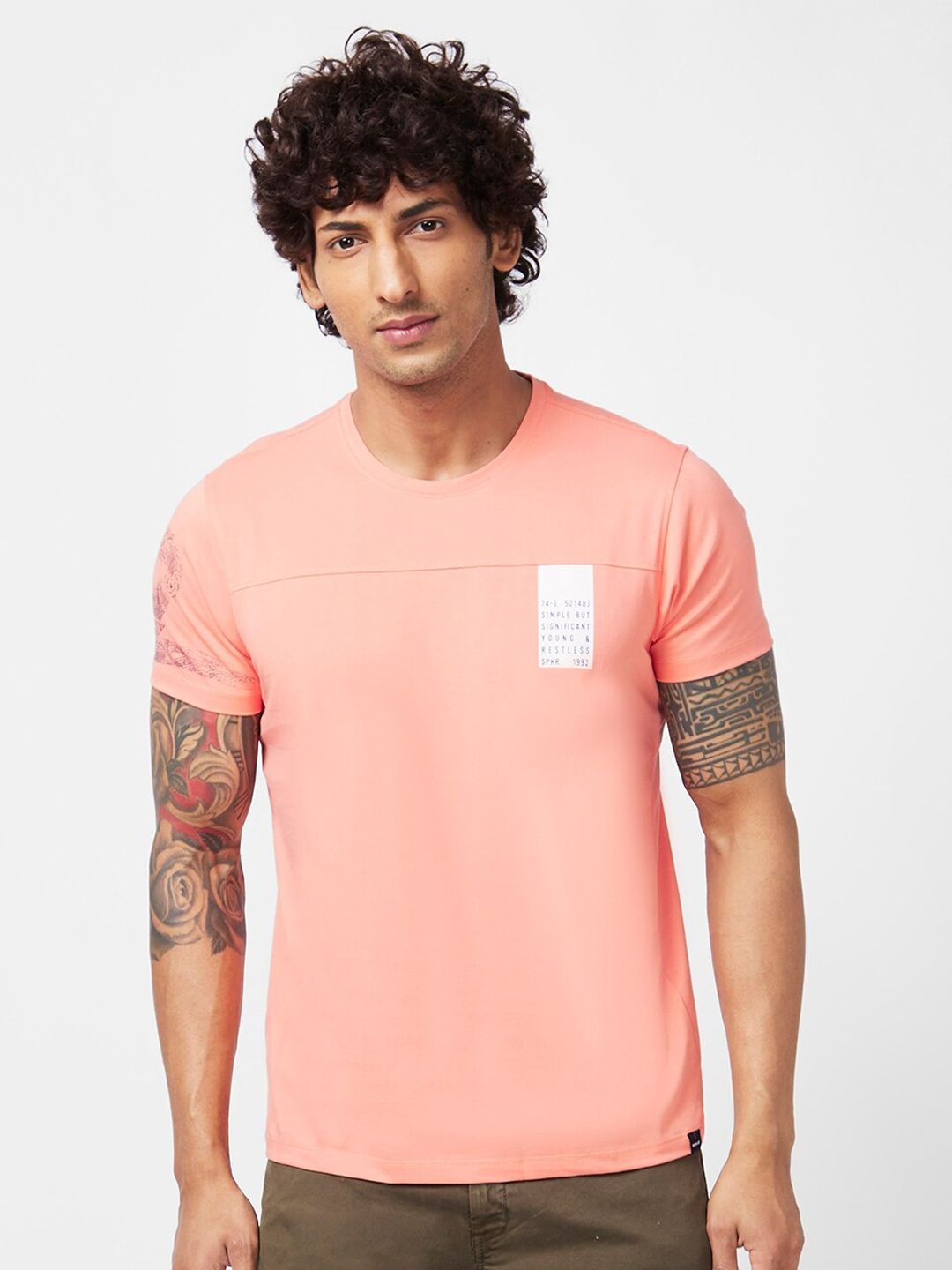 SPYKAR Typography Printed Slim Fit Casual T-Shirt