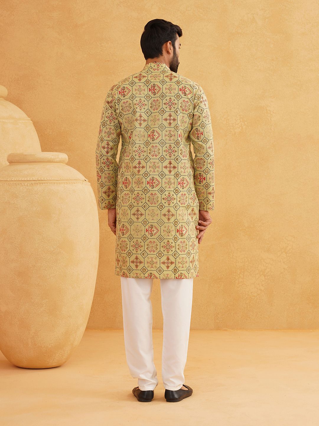 SOJANYA Ethnic Motifs Printed Regular Cotton Linen Kurta With Pyjama