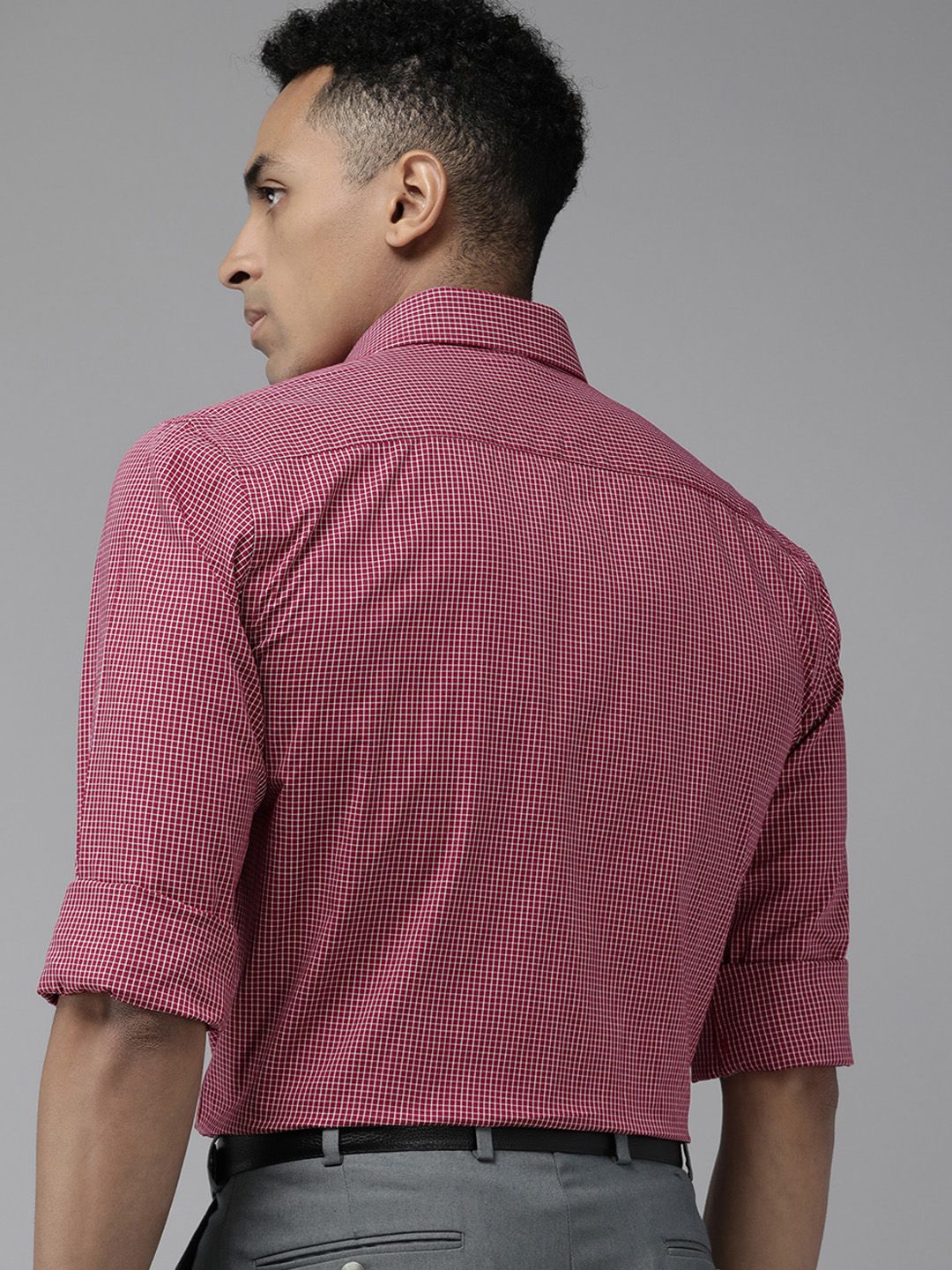 Park Avenue Pure Cotton Slim Fit Micro Checked Formal Shirt
