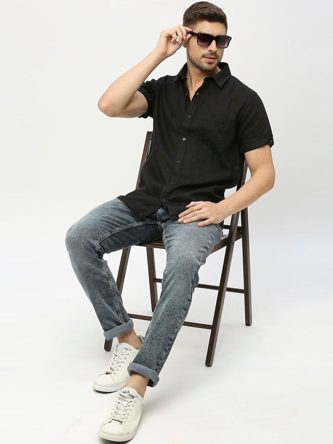 SPYKAR Men Slim Fit Low-Rise Heavy Fade Stretchable Cotton Jeans