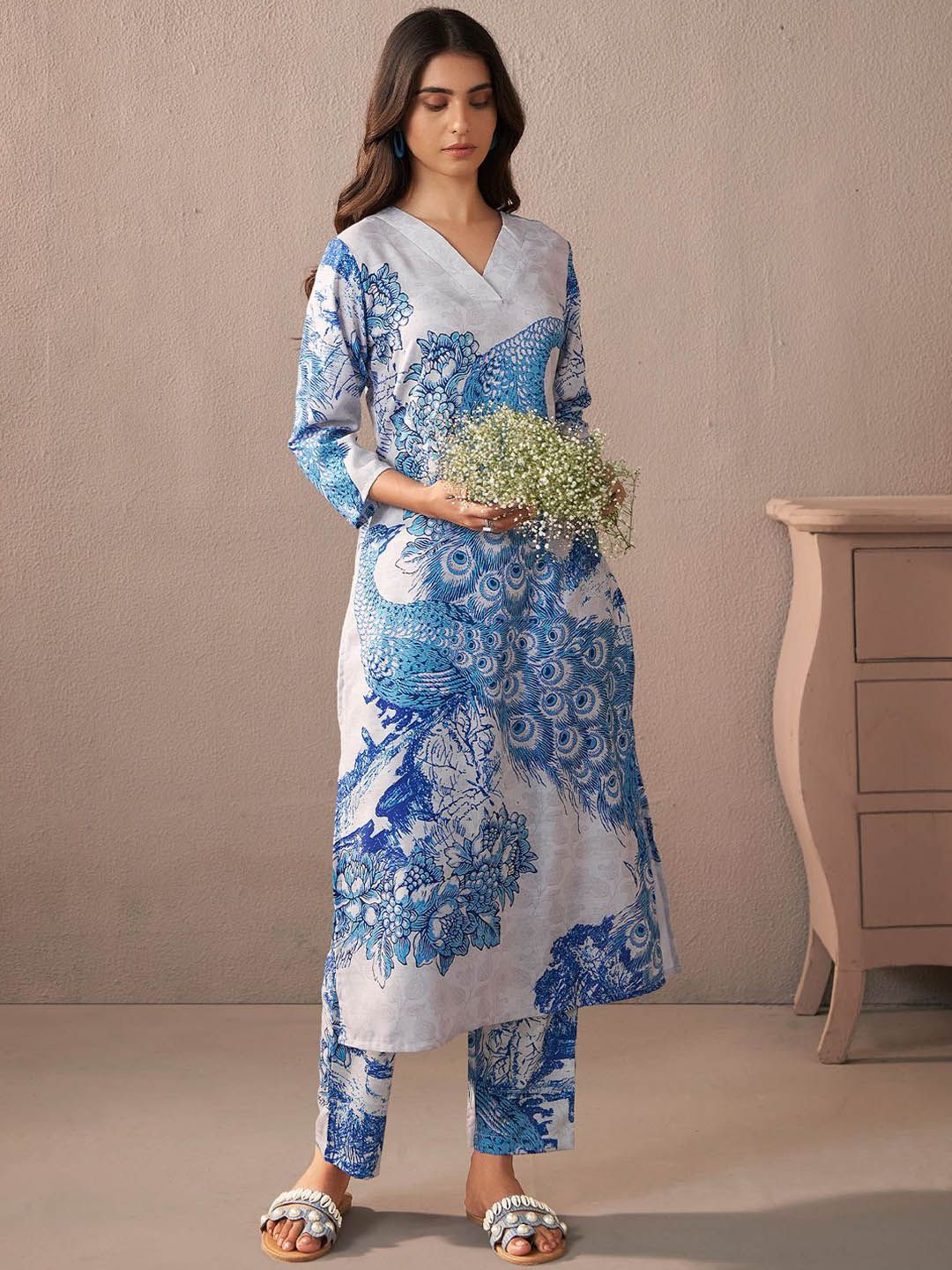 Indo Era Women Floral Printed Regular Kurta with Trousers