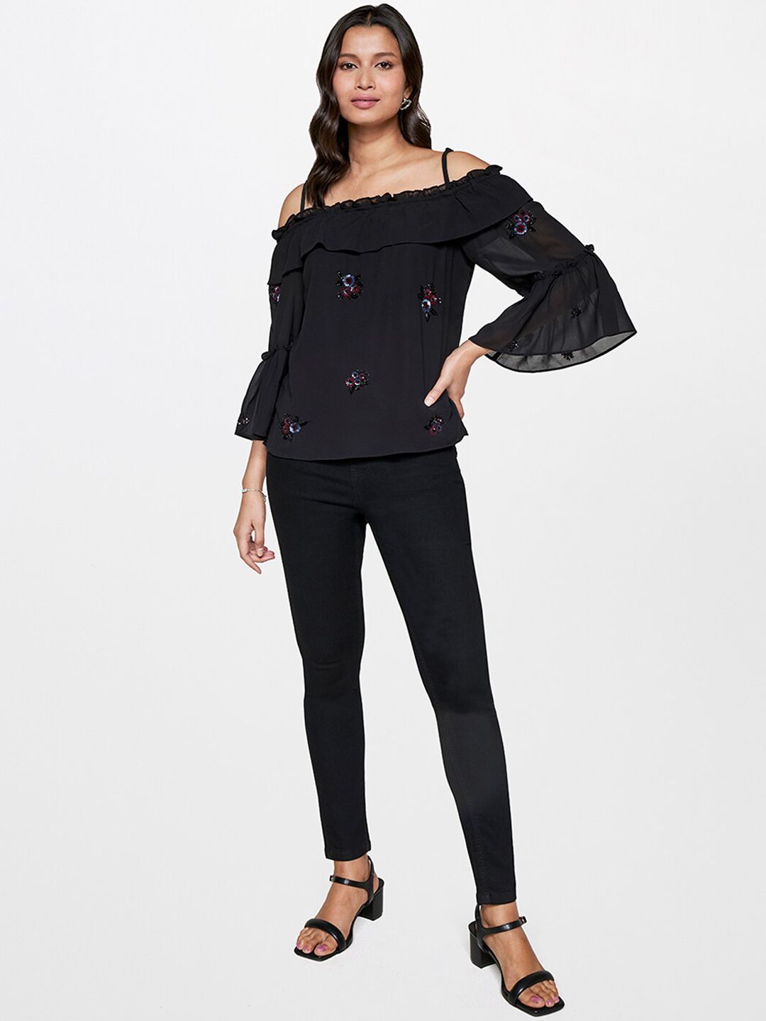 AND Women Skinny Fit Mid-Rise Jeggings