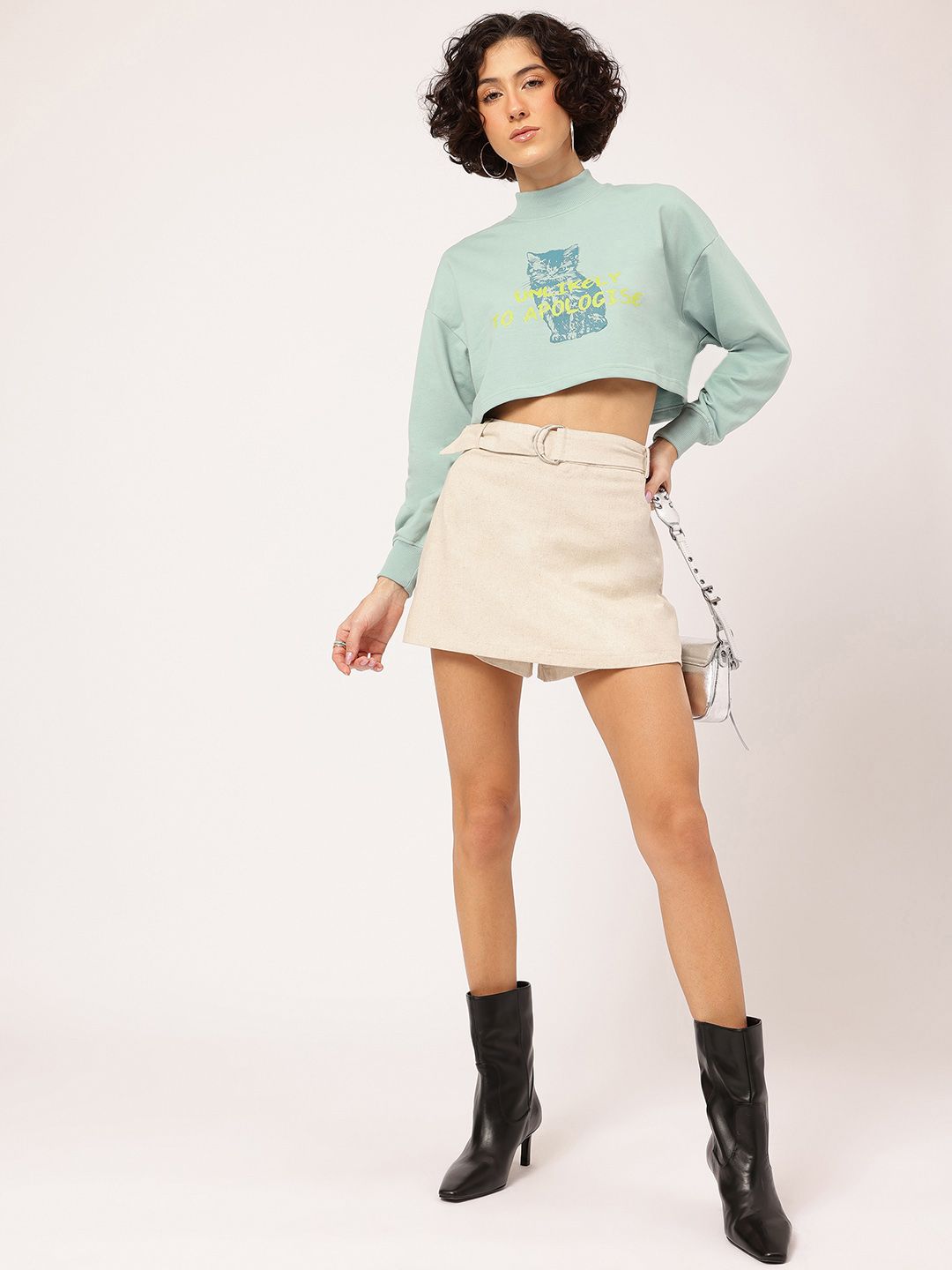 DressBerry Printed Drop-Shoulder Crop Sweatshirt