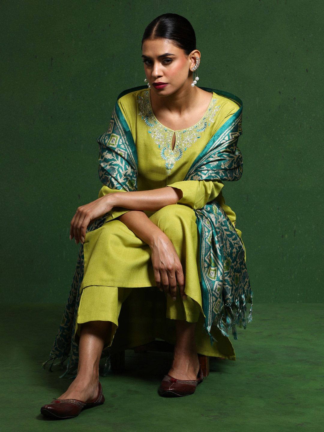 Varanga Floral Embroidered Notch Neck Straight Kurta With Trousers And Dupatta