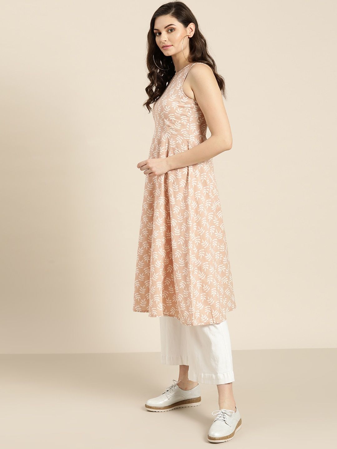 Shae by SASSAFRAS Women Peach-Coloured & White Printed A-Line Kurta