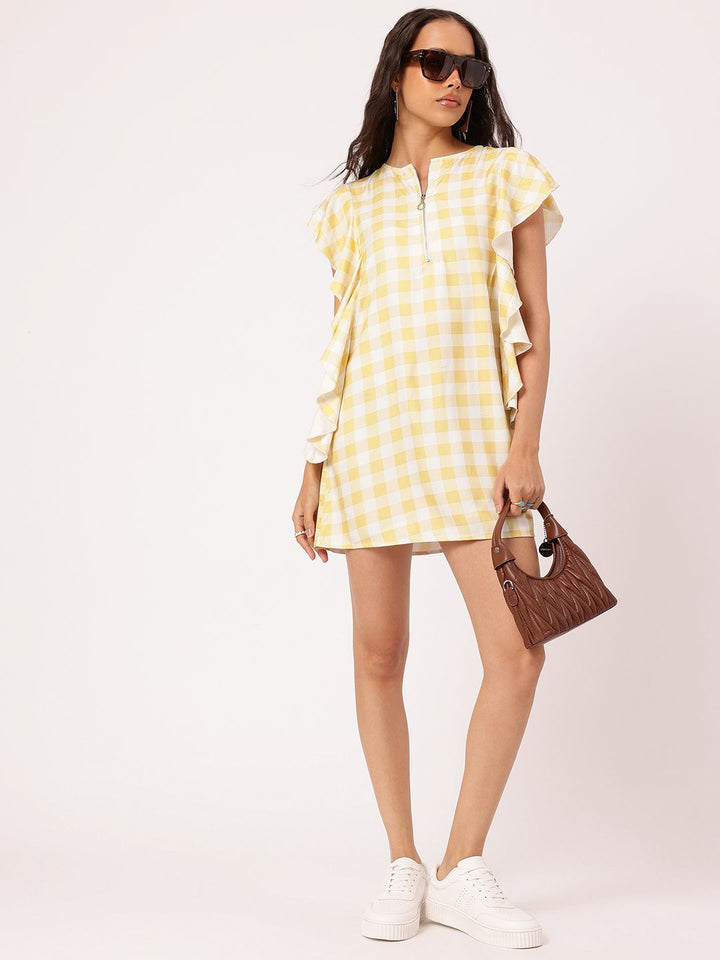 DressBerry Flowy Fantasy Checked Ruffled Mini Sheath Dress