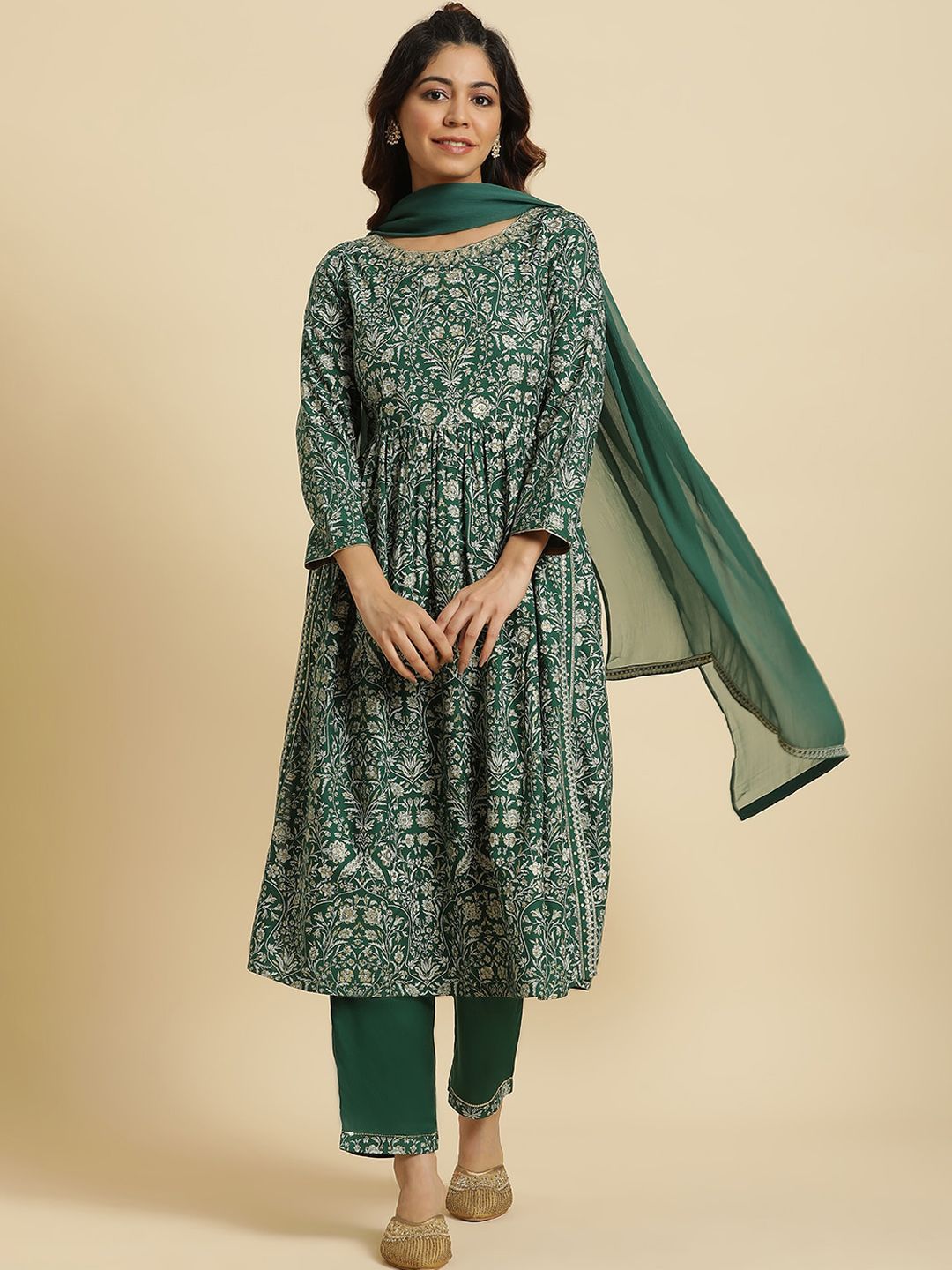 W Floral Printed Straight Kurta With Trousers & Dupatta