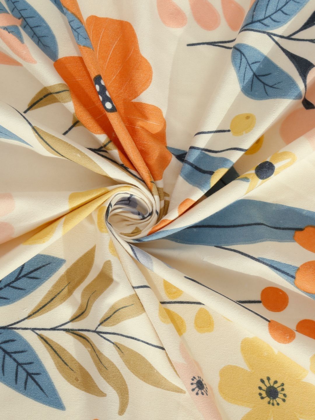 Myntra Elegant Homes Yellow & Orange Printed 300 TC King Bedsheet Set 2.50 m x 2.50 m