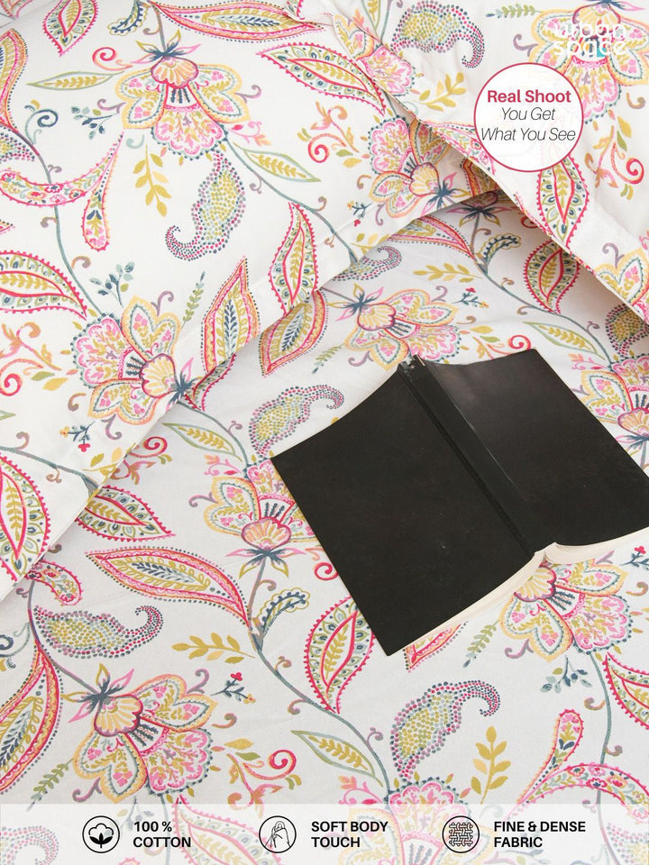 Urban Space White & Pink Printed 200 TC Cotton Single Bedsheet dengan 1 Cover Bantal