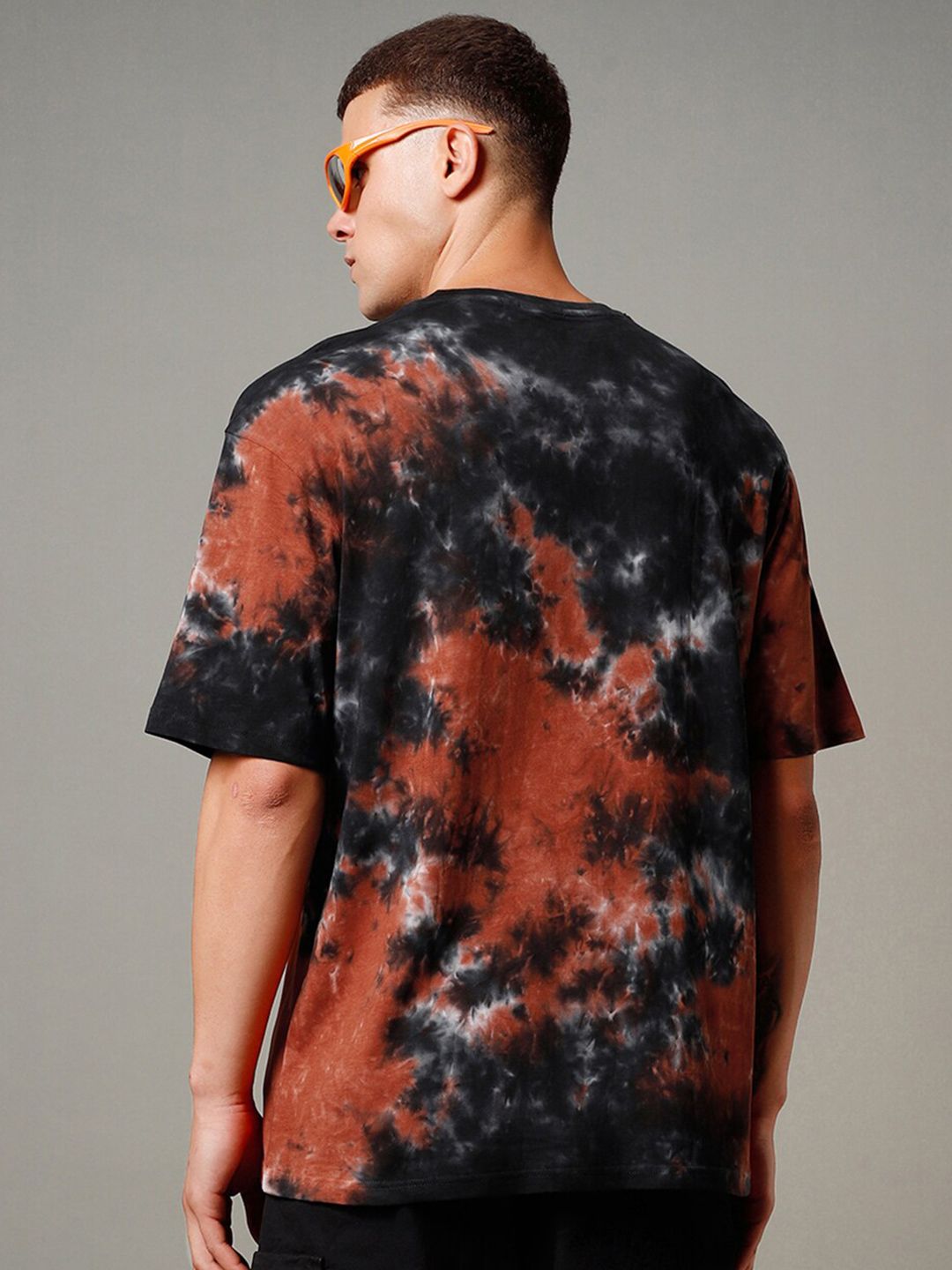 Bewakoof Tie and Dye Printed Drop-Shoulder Pure Cotton Oversized T-shirt