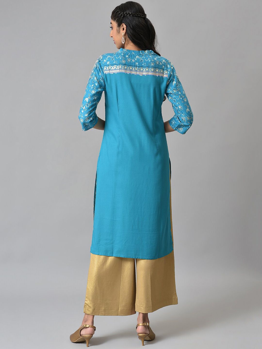Aurelia Women Blue Floral Print Ethnic Liva Kurta with Handwork