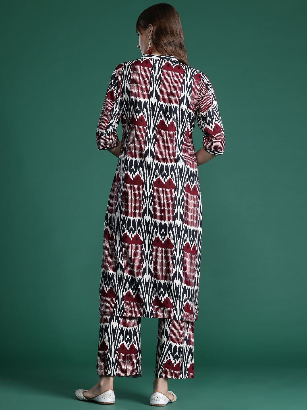 Indo Era Printed Regular Kurta with Palazzos