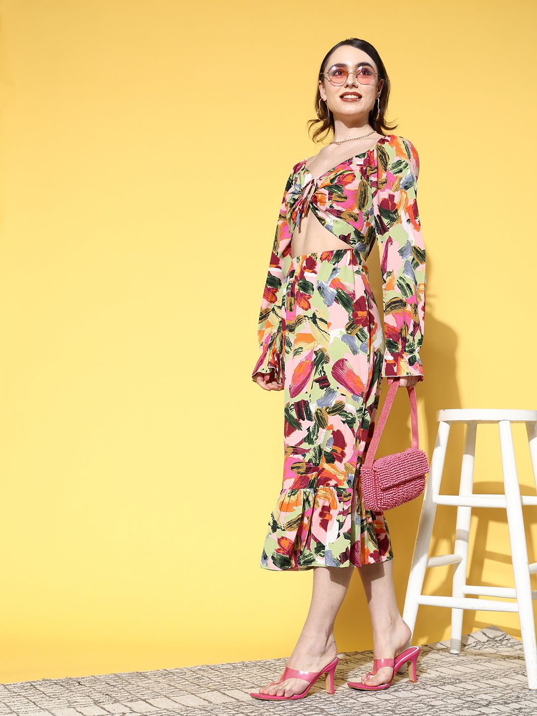 Berrylush Pink & Multicoloured Crepe Sweetheart Neck Midi Dress With Cut-Out Detail
