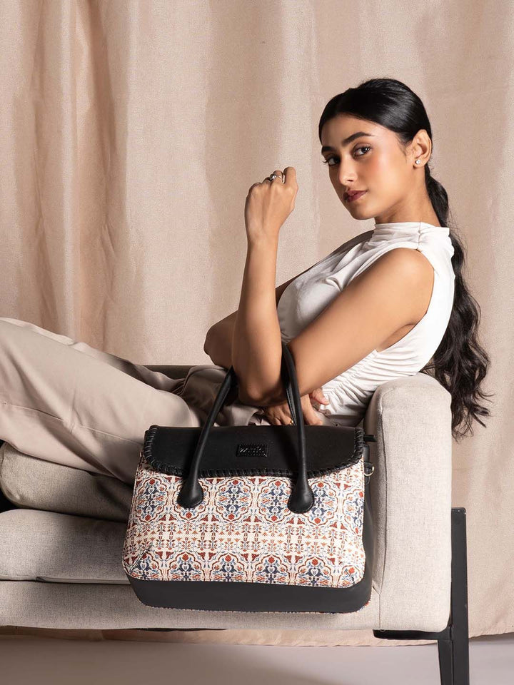 ZOUK Agra Floral Printed Jute Handheld Bag
