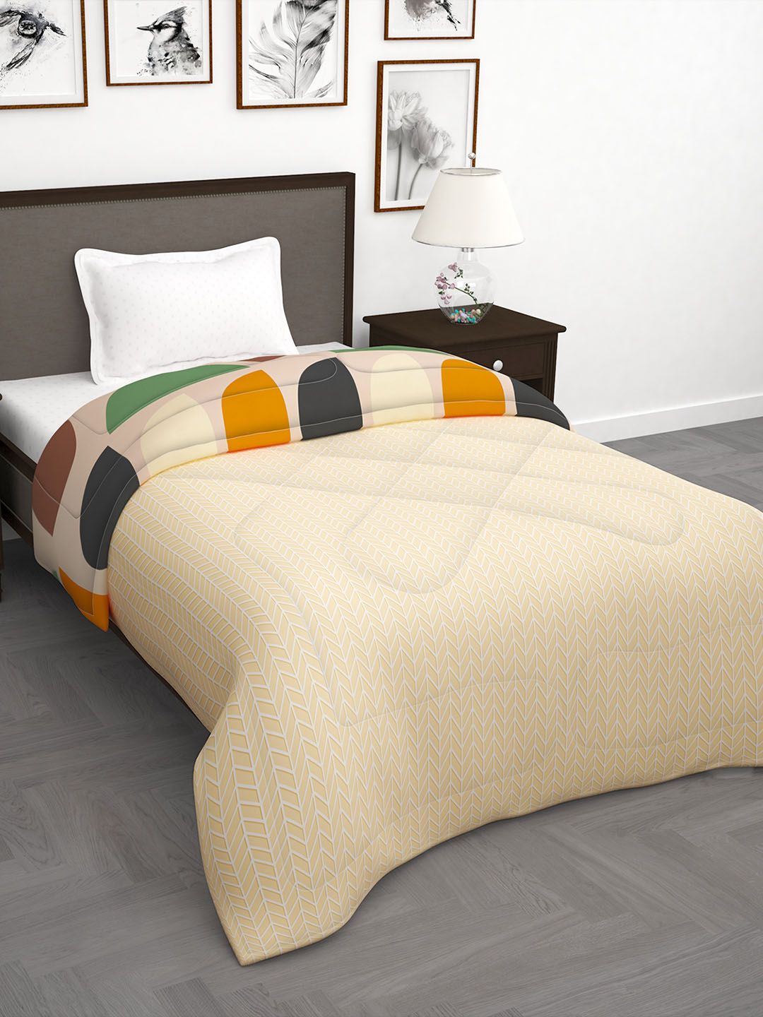 Story@home Peach & Green Geometric 180 GSM AC Room Reversible Single Bed Comforter