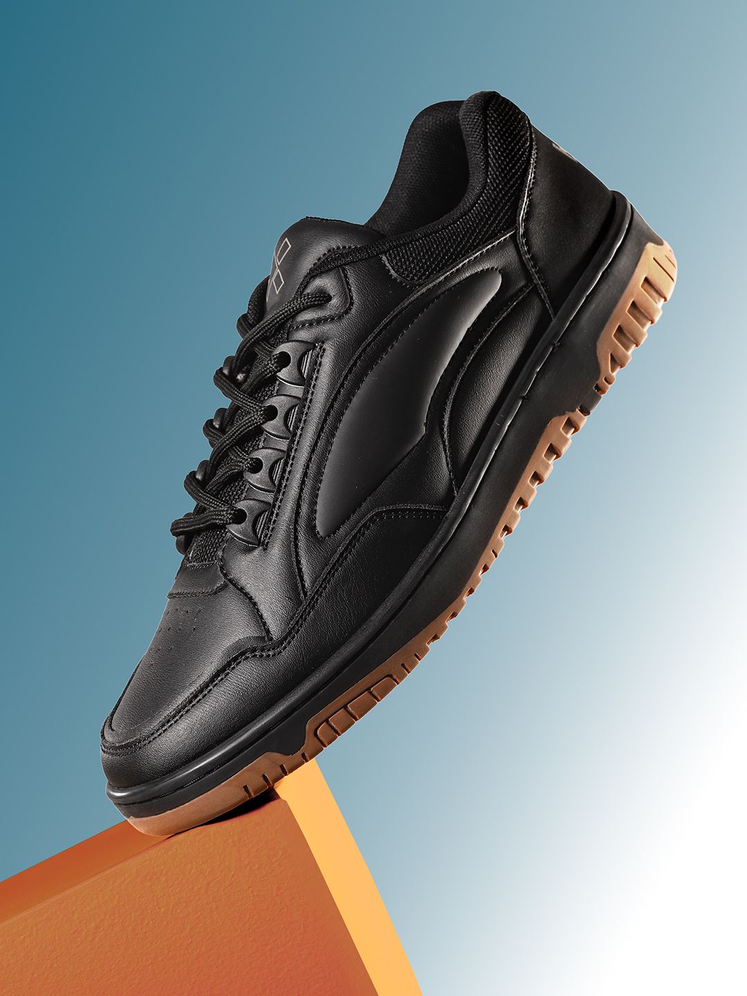 HRX by Hrithik Roshan Men Perforated Sneakers
