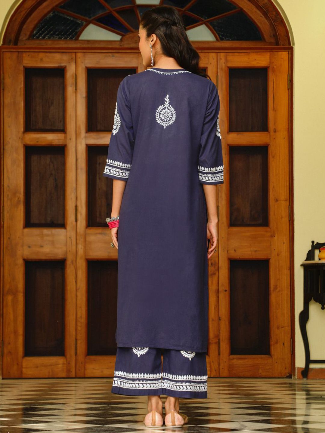 House of Chikankari Women Navy Blue Cotton Chikankari Sulam Set Kurta