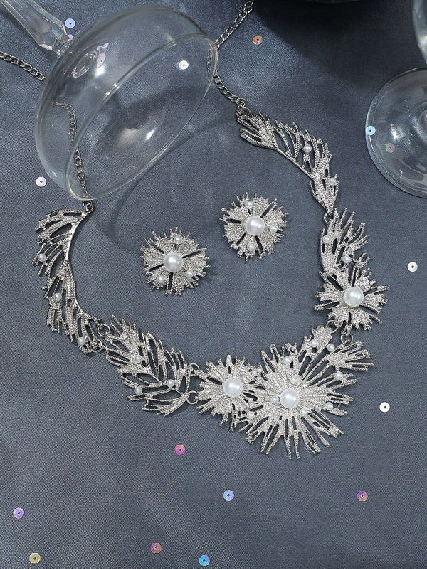 SOHI Silver-Plated Pearls-Studded Jewellery Set