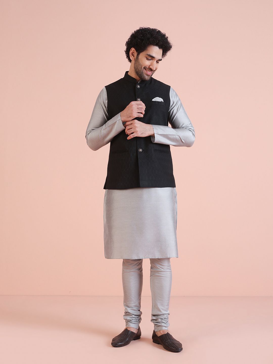 KISAH Men Woven Jacquard Regular Fit Ethnic Motifs Nehru Jacket