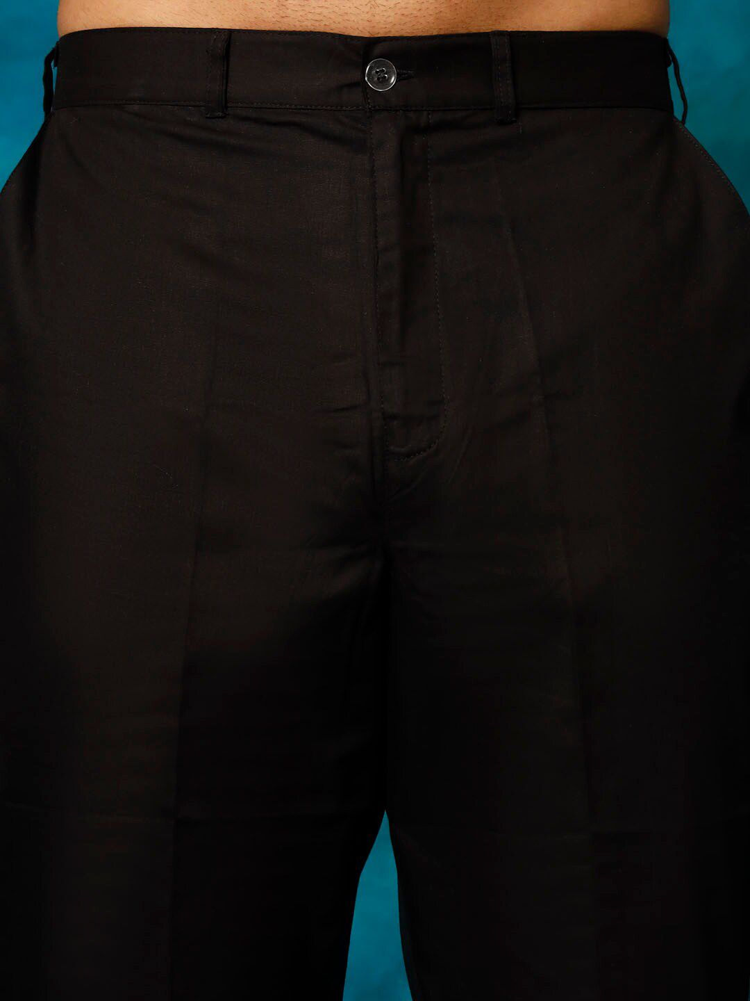 VASTRAMAY Mandarin Collar Straight Kurta With Pyjamas