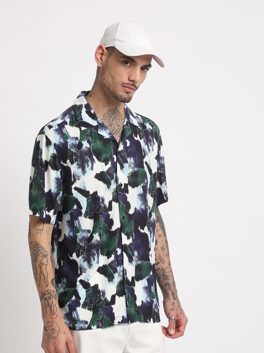 THE BEAR HOUSE Regular Fit Abstract Printed Cuban Collar Casual Shirt