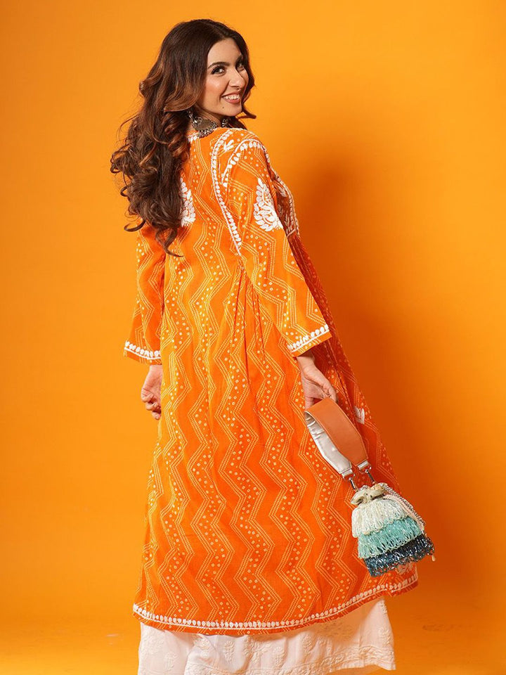Rumah Wanita Chikankari Kurta Bersulam Mulmul Chikankari Jingga
