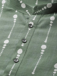 See Designs Men Green & White Printed Pure Cotton Straight Kurta