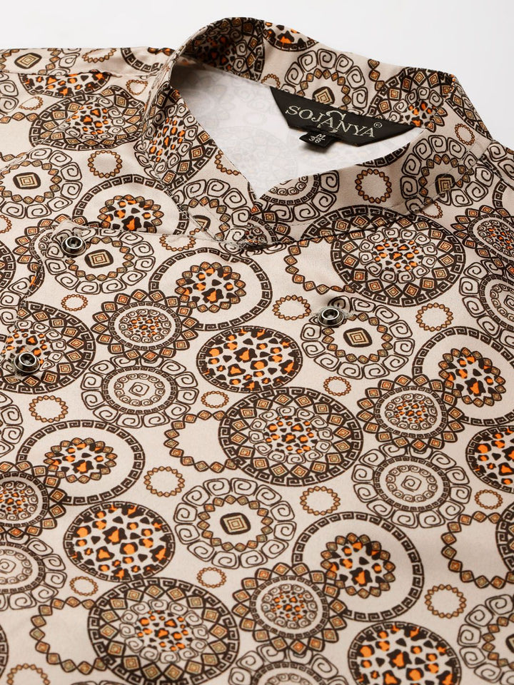SOJANYA Men Maroon & Beige Kurta with Churidar